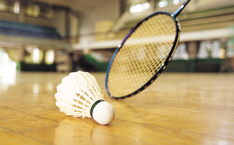 橡膠木運動木地板廠家去哪找？