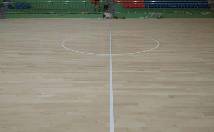 22厚體育館木地板哪個牌子好？