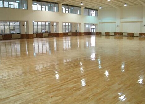 體育木地板在體育場(chǎng)館使用中具有哪些優(yōu)勢(shì)